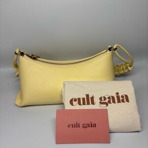 NWT Cult Gaia OSA Shoulder Bag In Color Buttercream